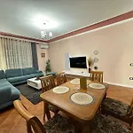 The Domi Villa&apartments 別荘