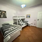 The Domi Villa&apartments