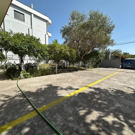 The Domi Villa&apartments Semesterbostad Durrës
